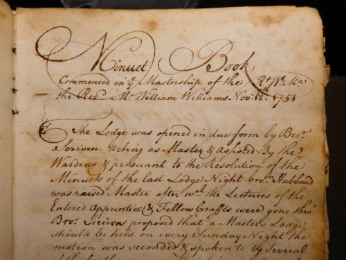 17511118-Min-Book-Hdr-a