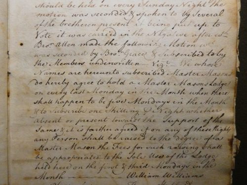 17511118-Min-Book-Hdr-b