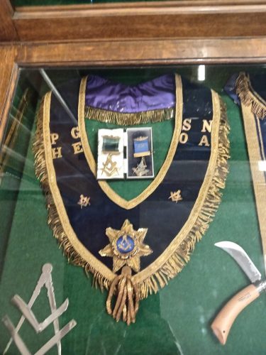 Free-Gardeners-Collar